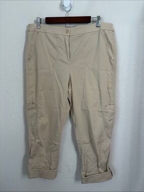Chico’s Size 2 (12) Beige Cargo Capri Pants Stretch Utility Cropped Khaki